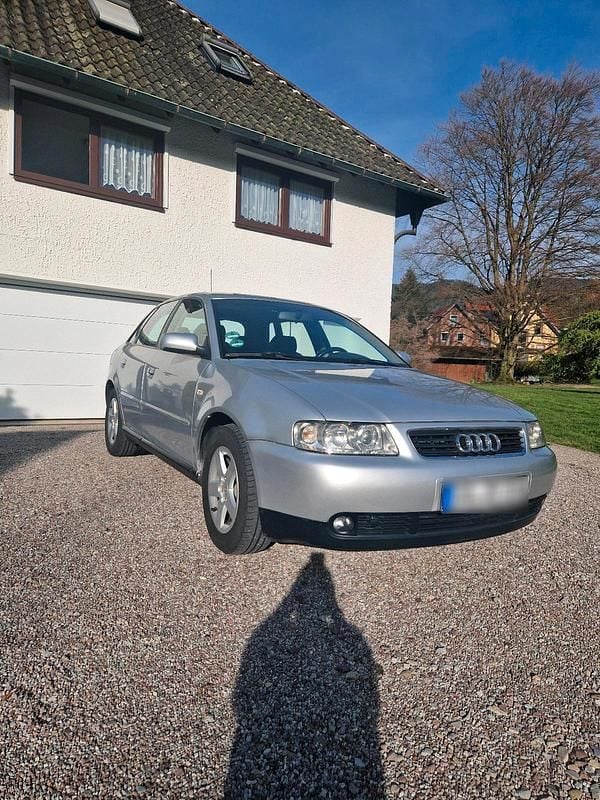 Usata Audi A3 125 CV (91 kW) 2002 Grigio Utilitaria