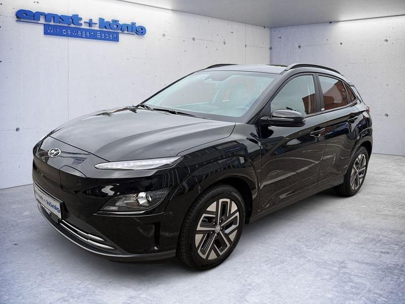 Schwarz Gebraucht 2021 Hyundai Kona SUV | 17.970 € (Etwas zu teuer) - Bild 1/4