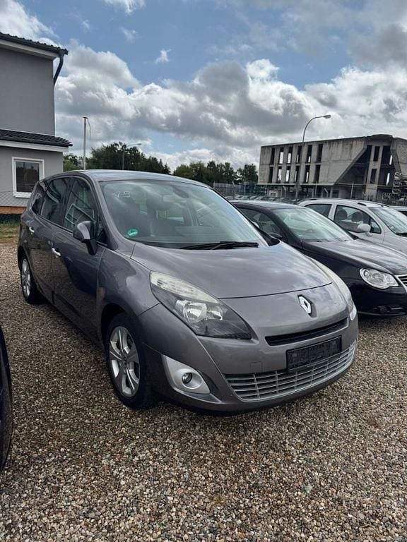 Grau Gebraucht 2011 Renault Scénic III Dynamique Van / Kleinbus | 2.990 € (Superpreis) - Bild 1/4
