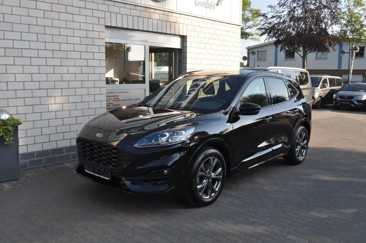 Gebraucht Ford Kuga ST-Line X 150 PS (110 kW) 2020 Schwarz SUV