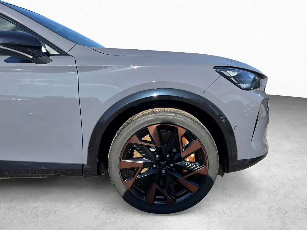 Neu Cupra Formentor VZ3 333 PS (244 kW) 2026 Graphene grau SUV