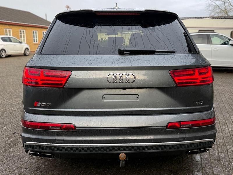 Gebraucht Audi SQ7 Sport 435 PS (319 kW) 2017 Grau SUV