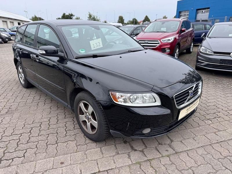 Gebraucht Volvo V50 Kinetic 101 PS (74 kW) 2008 Schwarz Kombi