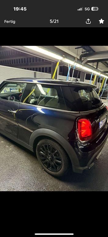 Gebraucht Mini ONE Hatch 102 PS (75 kW) 2021 Blau Kleinwagen