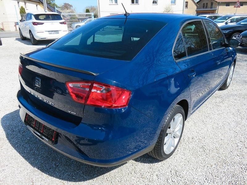 Second-hand Seat Toledo Reference 90 CP (66 kW) 2015 Albastru Hatchback
