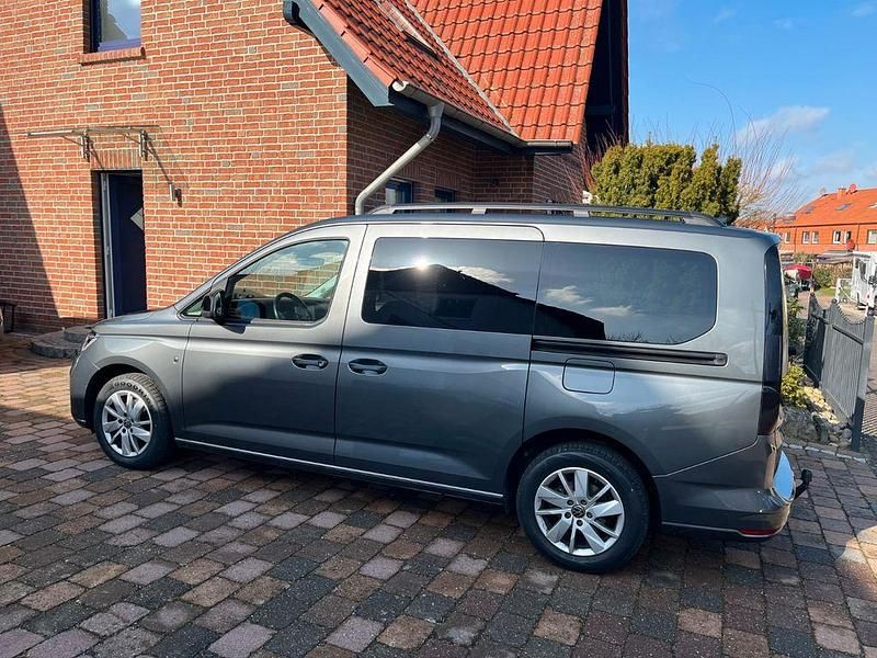 Gebraucht VW Caddy Maxi Life 122 PS (89 kW) 2021 Indiumgrau metallic Van / Kleinbus