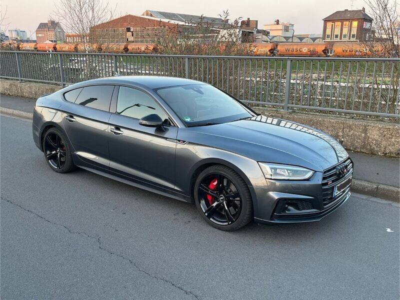 Grau Gebraucht 2020 Audi S5 Sportback Ambiente Kleinwagen | 42.500 € (Guter Preis) - Bild 1/4