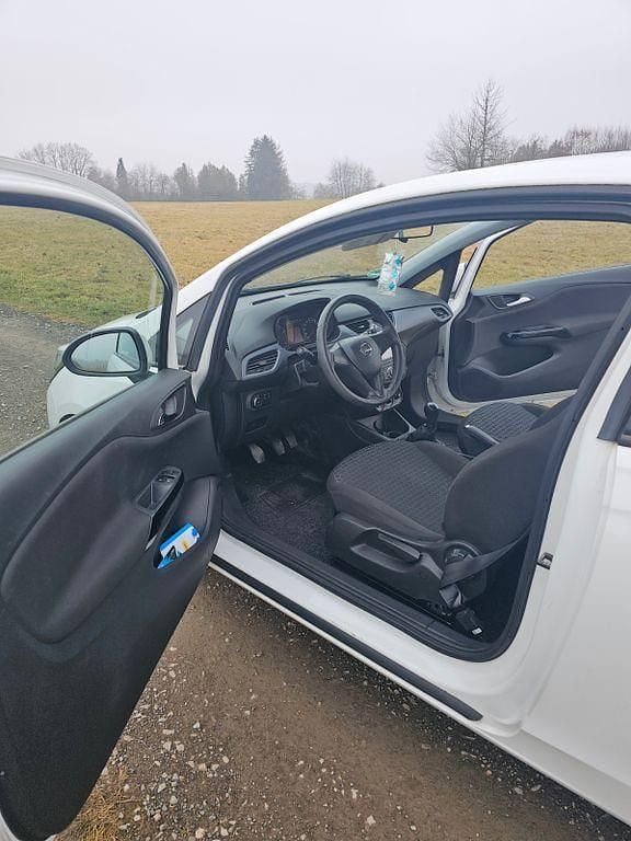 Gebraucht Opel Corsa Edition 69 PS (50 kW) 2016 Weiß Kleinwagen