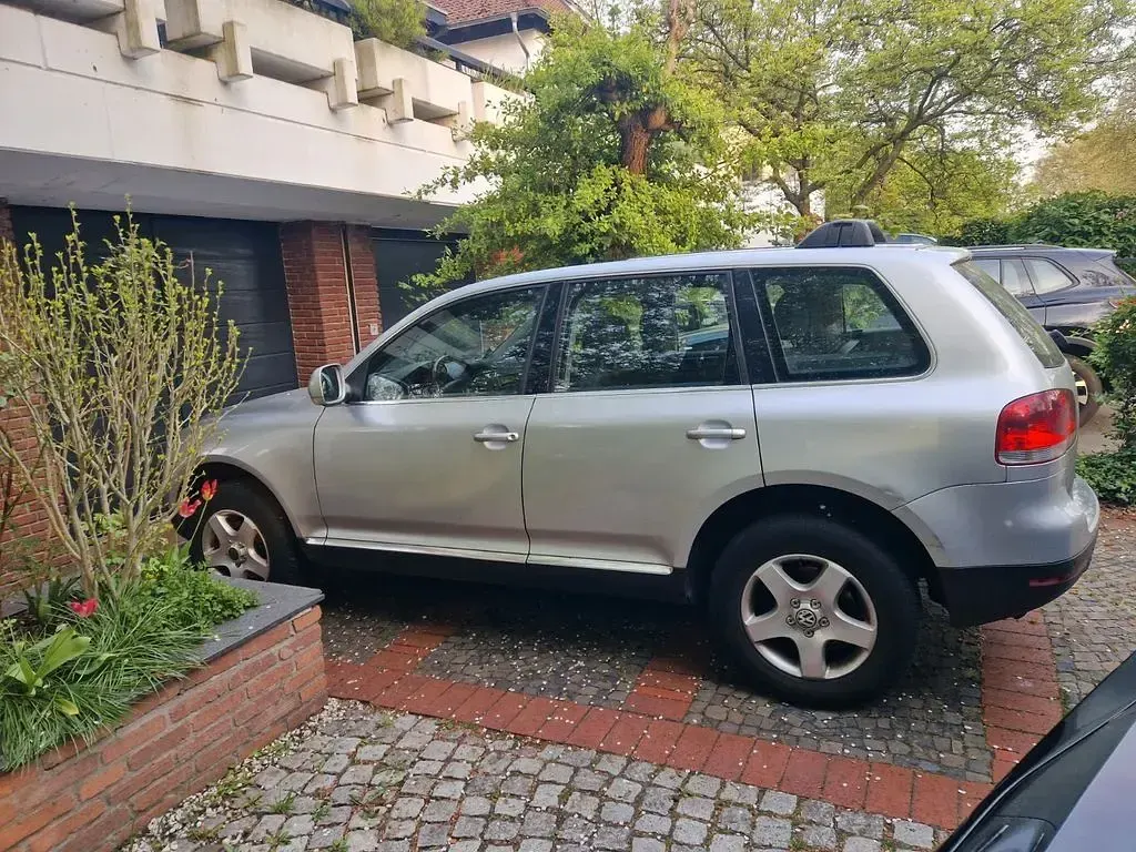 Gebraucht VW Touareg R 174 PS (127 kW) 2005 Silber SUV