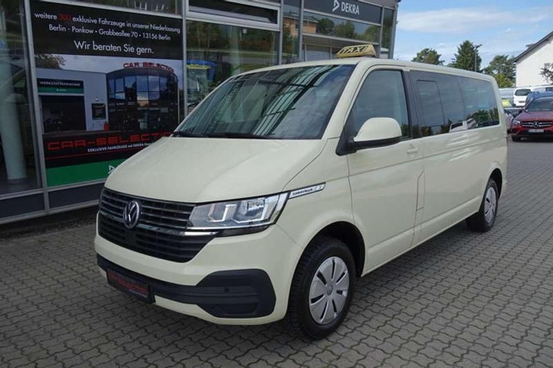 Foliert (blaumet) Gebraucht 2021 VW Caravelle Van / Kleinbus | 33.800 € (Etwas zu teuer) - Bild 1/4