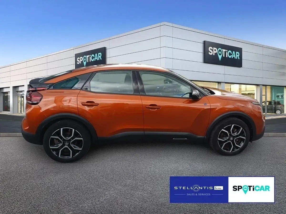 Gebraucht Citroën e-C4 Feel 100 kW (136 PS) 2023 Orange Limousine