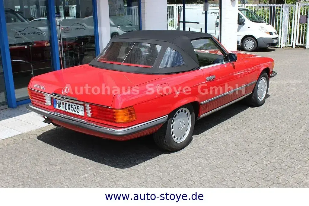 Gebraucht Mercedes SL300 179 PS (131 kW) 1986 Rot Cabrio