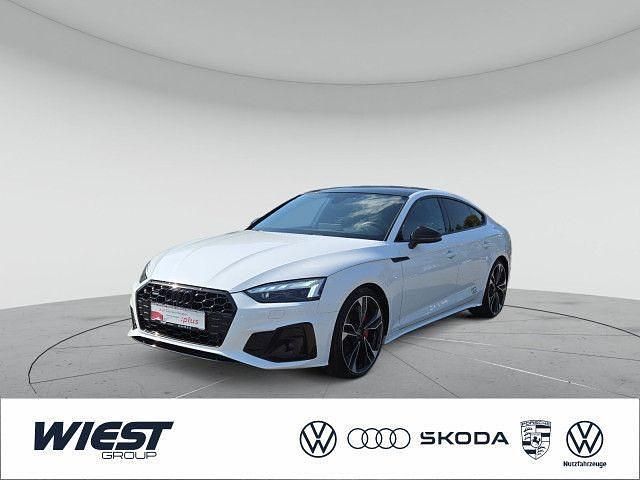 Weiß Gebraucht 2023 Audi A5 Sportback S-Line Kleinwagen | 56.733 € - Bild 1/4