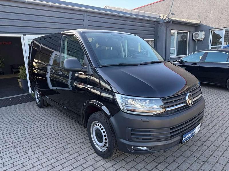 Gebraucht VW Transporter 150 PS (110 kW) 2019 Schwarz Van