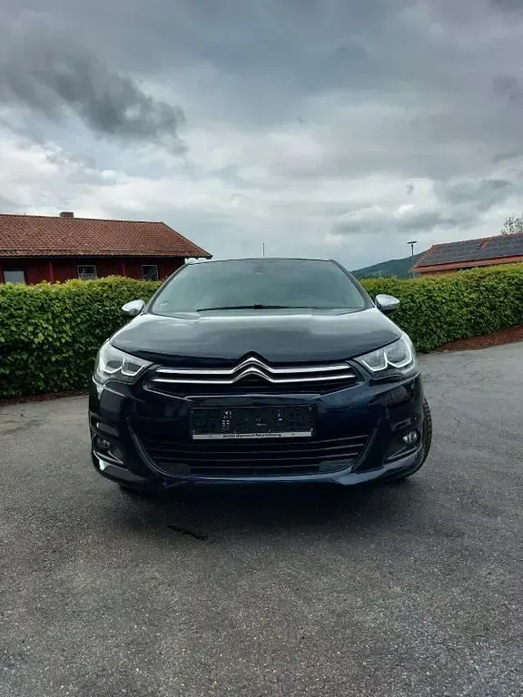 Gebraucht Citroën C4 PureTech 131 PS (96 kW) 2016 Grau Limousine