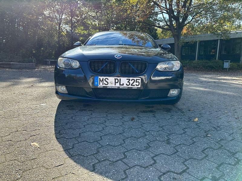 Gebraucht BMW 325 Performance 218 PS (160 kW) 2008 Schwarz Coupé