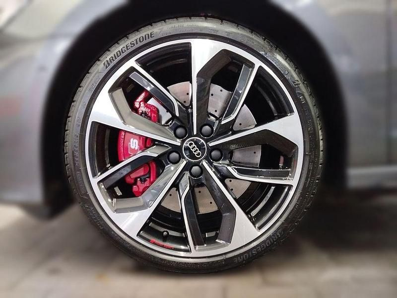 Gebraucht Audi S3 Sport 333 PS (244 kW) 2026 Grau Limousine