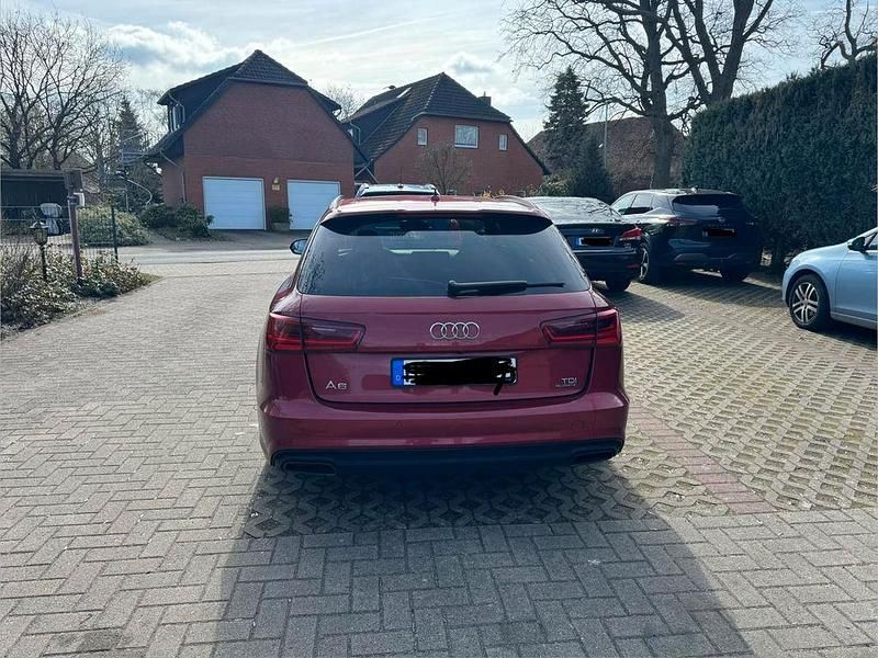 Gebraucht Audi A6 Ambiente 326 PS (239 kW) 2017 Rot Kombi