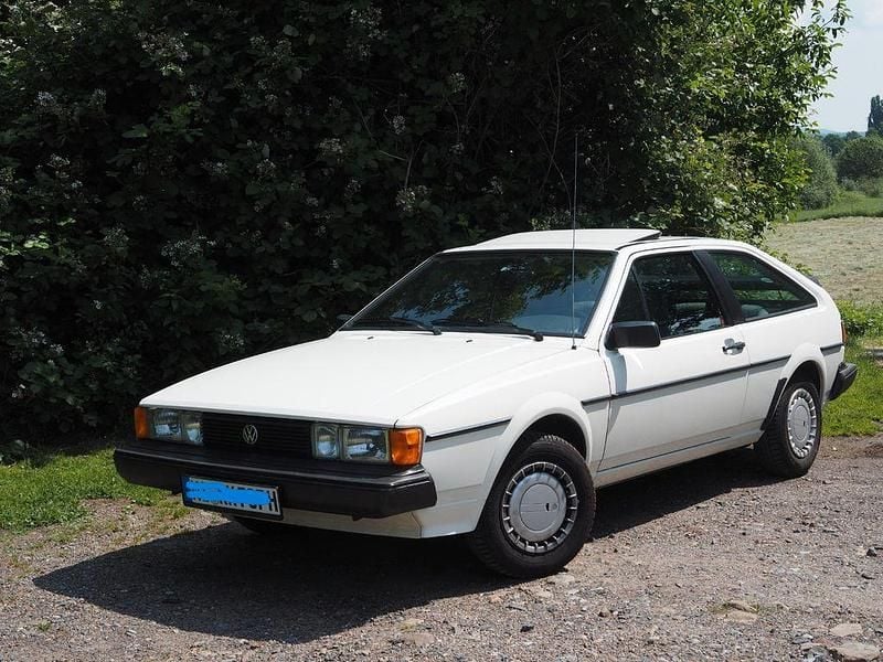 Gebraucht VW Scirocco 95 PS (69 kW) 1987 Weiß Coupé