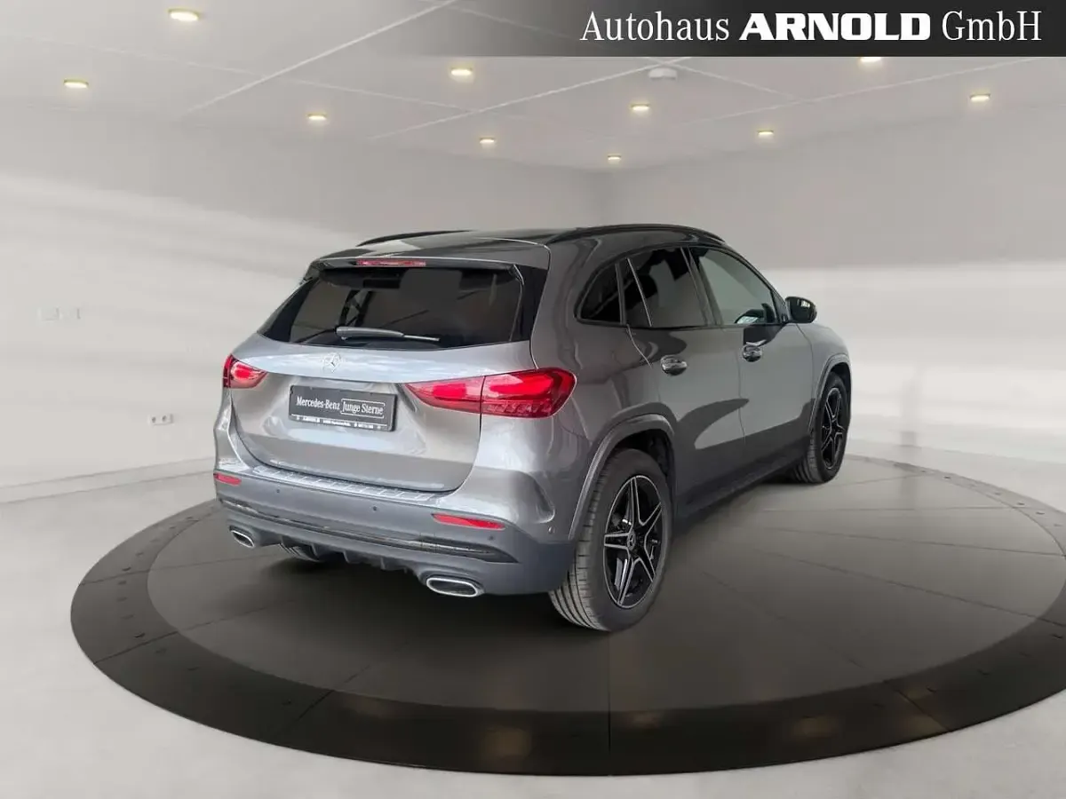 Gebraucht Mercedes GLA220 AMG line 190 PS (139 kW) 2025 Grau SUV