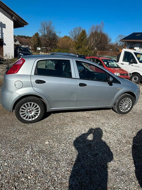 Gebraucht Fiat Punto 69 PS (50 kW) 2008 Grau Kleinwagen