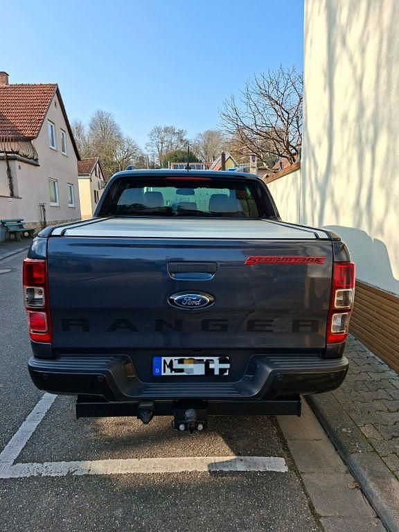 Gebraucht Ford Ranger 213 PS (156 kW) 2022 Grau Pickup