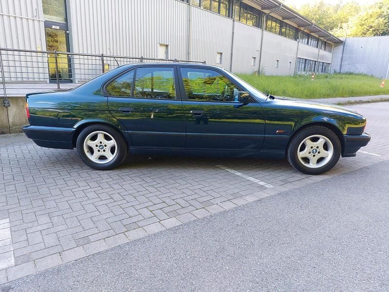 Second-hand BMW 520 150 CP (110 kW) 1995 Berlinǎ