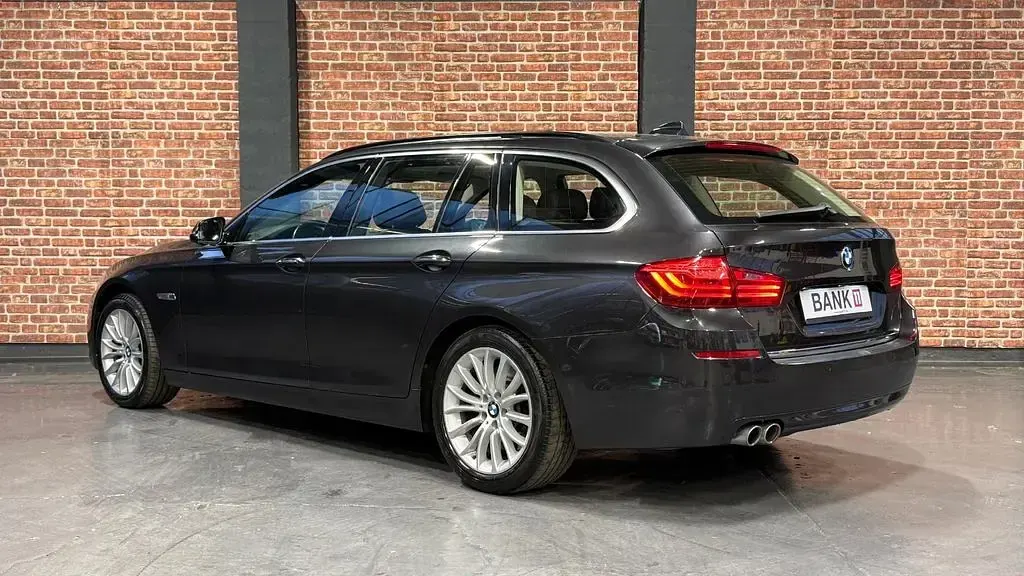 Gebraucht BMW 530 Luxury Line 258 PS (189 kW) 2016 Grau Kombi