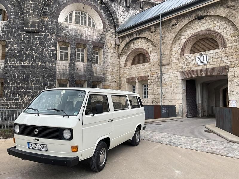 Weiß Gebraucht 1981 VW T3 Van | 15.500 € - Bild 1/4