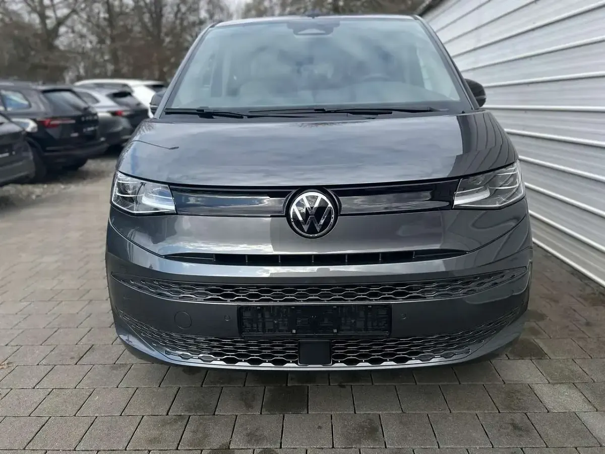 Neu VW Multivan Business 150 PS (110 kW) 2026 Indiumgrau metallic Van / Kleinbus