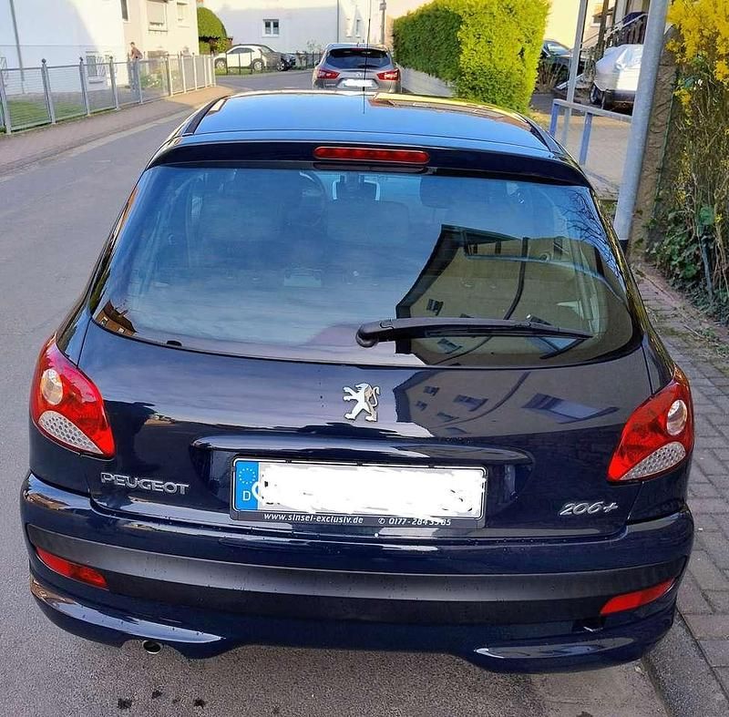 Gebraucht Peugeot 206 60 PS (44 kW) 2010 Limousine