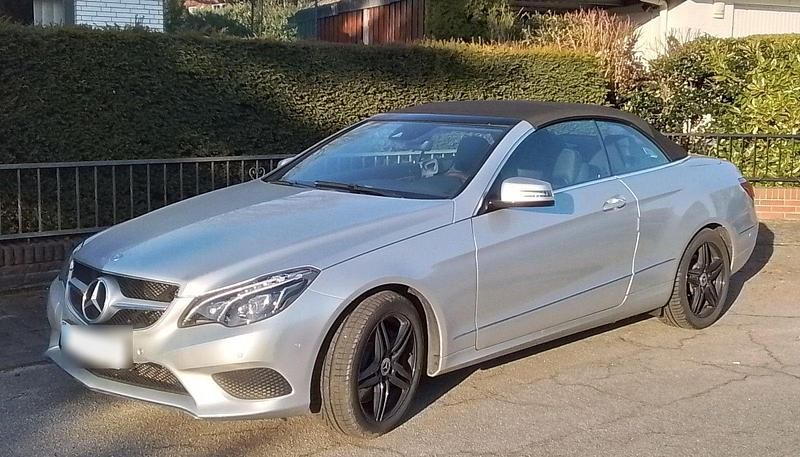 Second-hand Mercedes E320 272 CP (200 kW) 2015 Argintiu Cabrio