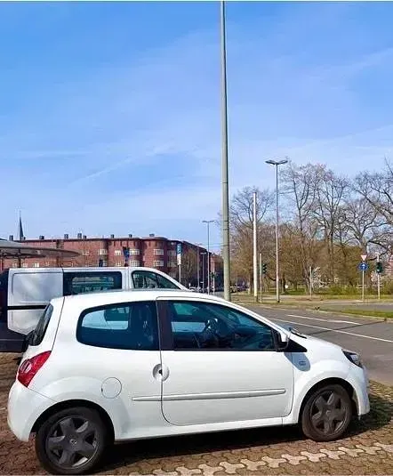 Gebraucht Renault Twingo 75 PS (55 kW) 2013 Weiß Kleinwagen