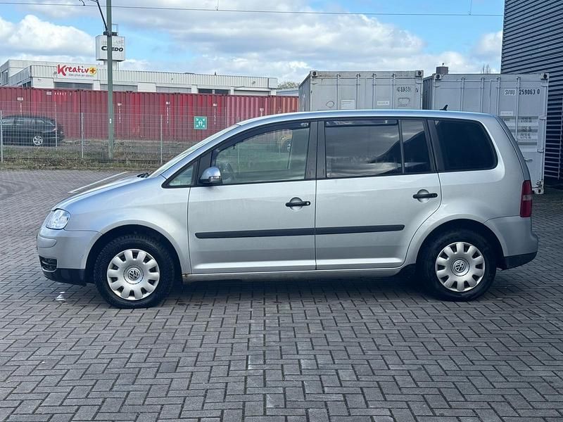Gebraucht VW Touran 105 PS (77 kW) 2004 Silber Van / Kleinbus
