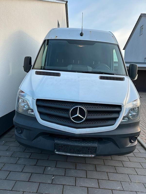 Gebraucht Mercedes Sprinter 163 PS (119 kW) 2018 Weiß Van
