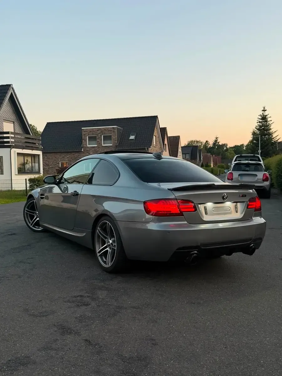 Gebraucht BMW 330 245 PS (180 kW) 2007 Andere farben Coupé