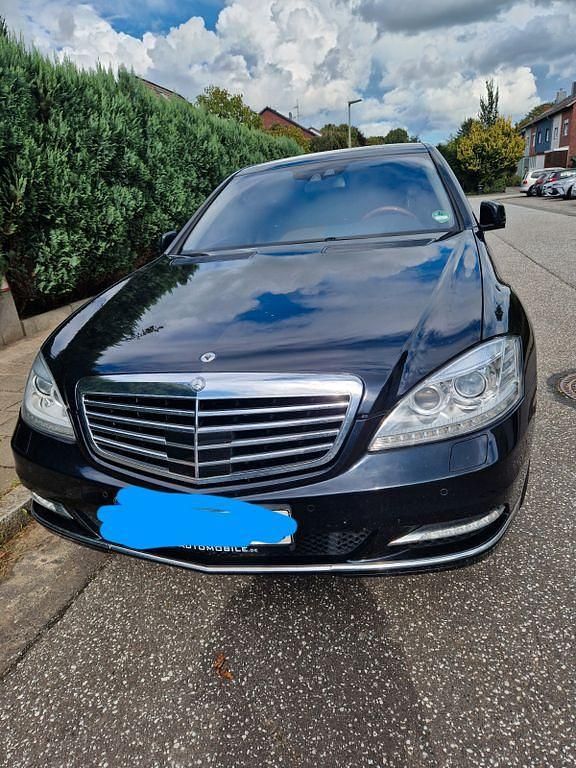 Usata Mercedes S350 235 CV (172 kW) 2009 Blu Berlina