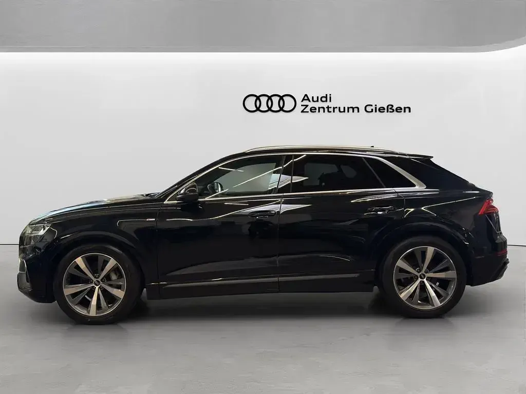 Gebraucht Audi Q8 S-Line 286 PS (210 kW) 2023 Schwarz SUV
