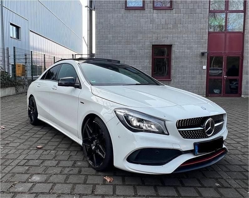 Gebraucht Mercedes CLA250 AMG 218 PS (160 kW) 2016 Weiß Limousine