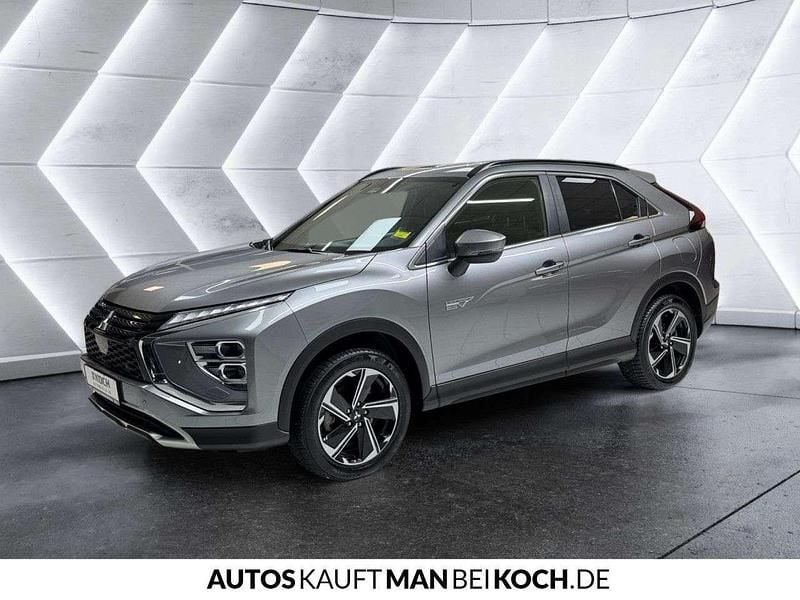 Gebraucht Mitsubishi Eclipse Cross Plus 188 PS (138 kW) 2023 Silber SUV
