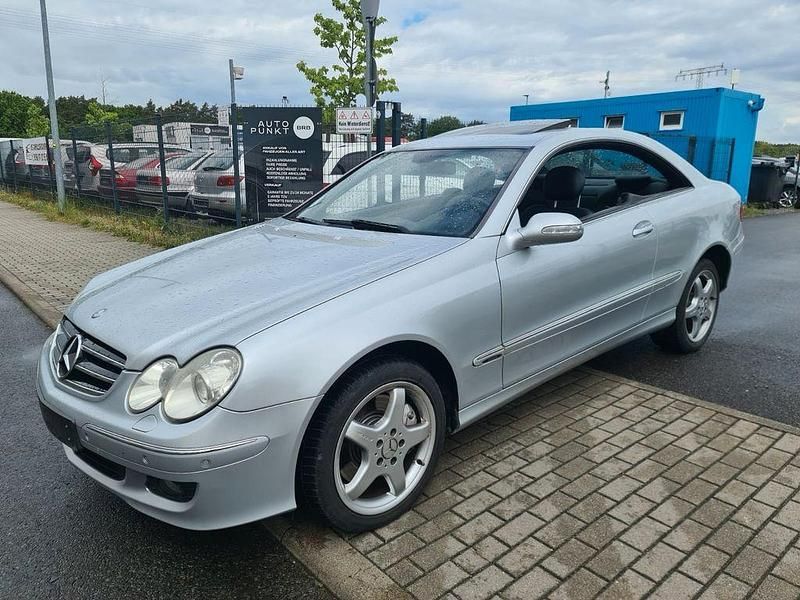Gebraucht Mercedes CLK350 272 PS (200 kW) 2008 Silber Coupé