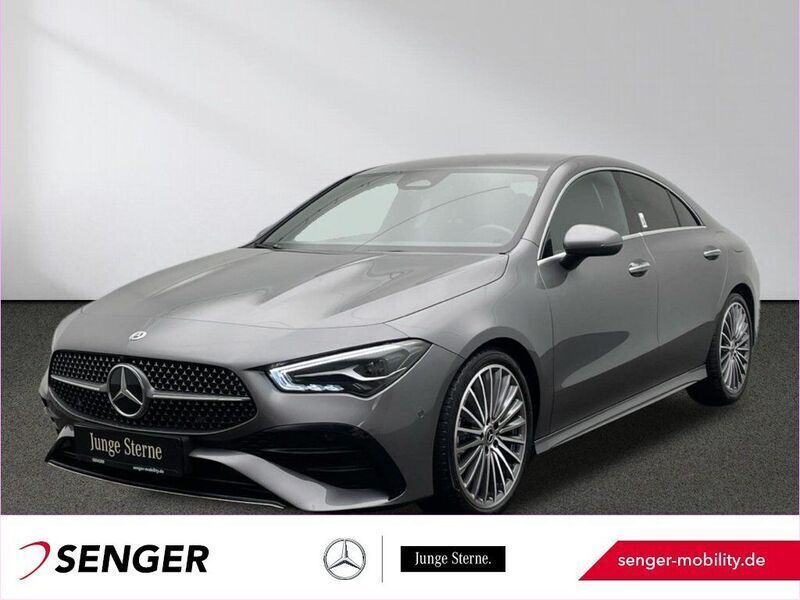 Grau Gebraucht 2024 Mercedes CLA200 AMG Coupé | 35.540 € (Fairer Preis) - Bild 1/4