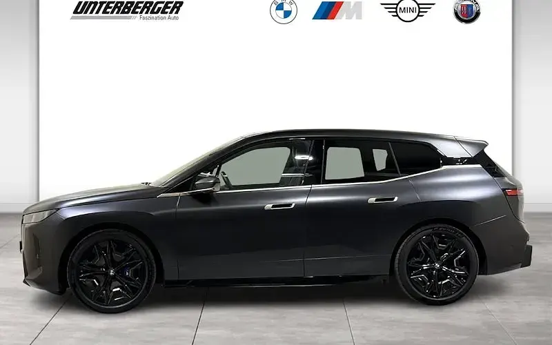 Gebraucht BMW iX M Sport 400 kW (544 PS) 2025 Grau SUV