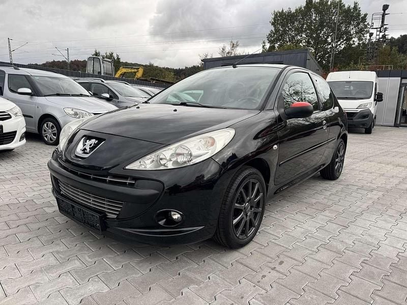 Noir perla nera Gebraucht 2012 Peugeot 206+ Basis Kleinwagen | 2.900 € (Etwas zu teuer) - Bild 1/4
