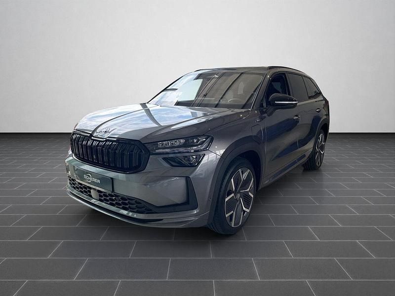 Graphite grau metallic (metallic) Gebraucht 2025 Skoda Kodiaq SUV | 50.690 € (Teuer) - Bild 1/4