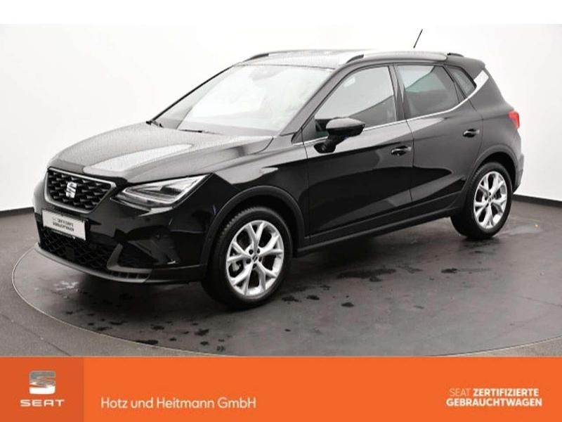 Mitternachtsschwarz Gebraucht 2024 Seat Arona FR SUV | 25.990 € (Etwas zu teuer) - Bild 1/4