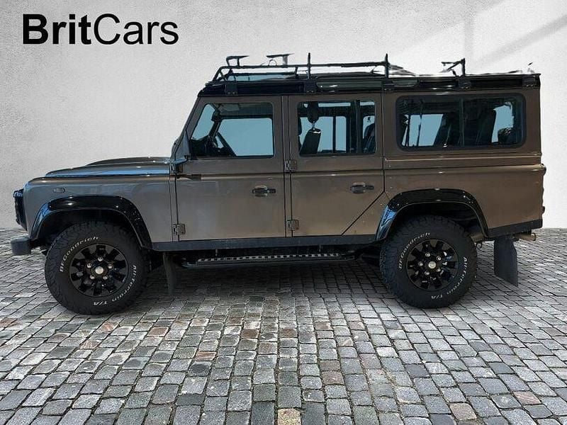 Gebraucht Land Rover Defender 122 PS (89 kW) 2013 Braun SUV