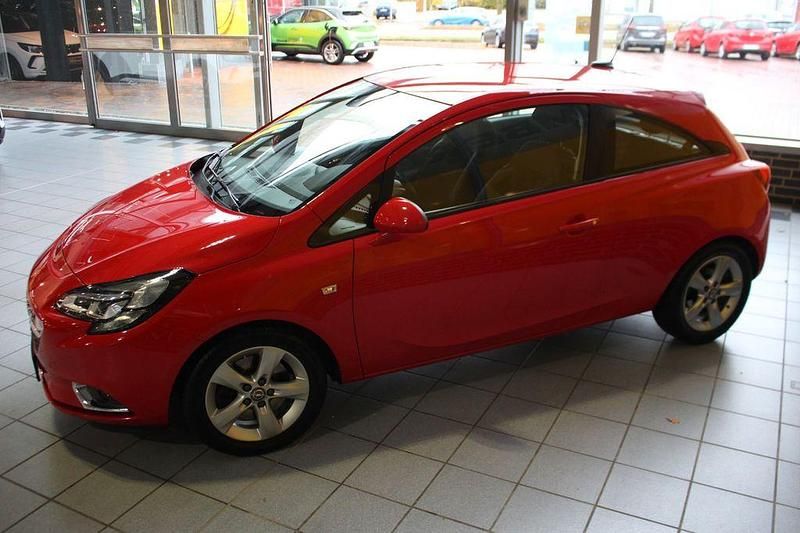 Gebraucht Opel Corsa Innovation 150 PS (110 kW) 2016 Rot Kleinwagen
