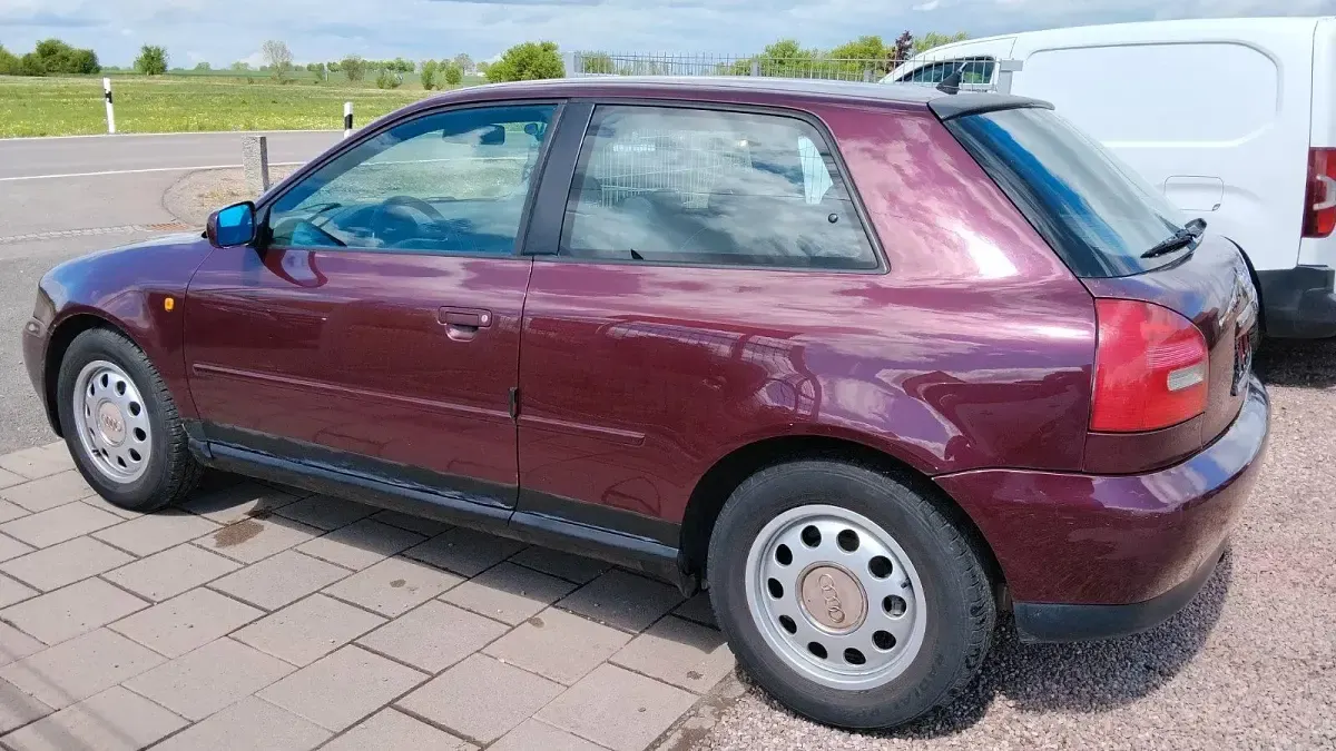 Brugt Audi A3 125 HK (91 kW) 1997 Lilla Hatchback