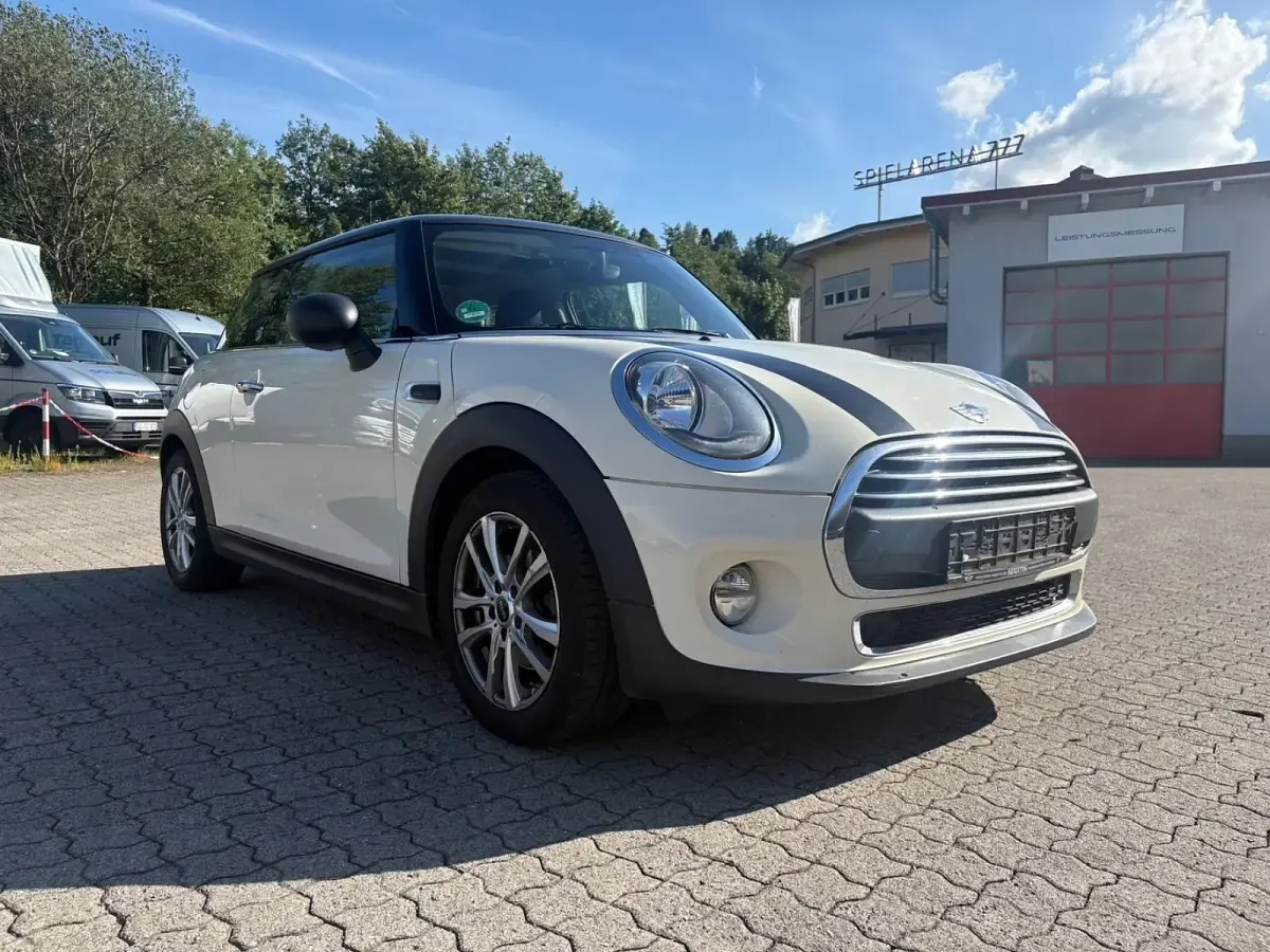 Gebraucht Mini Cooper 102 PS (75 kW) 2015 Beige Kleinwagen